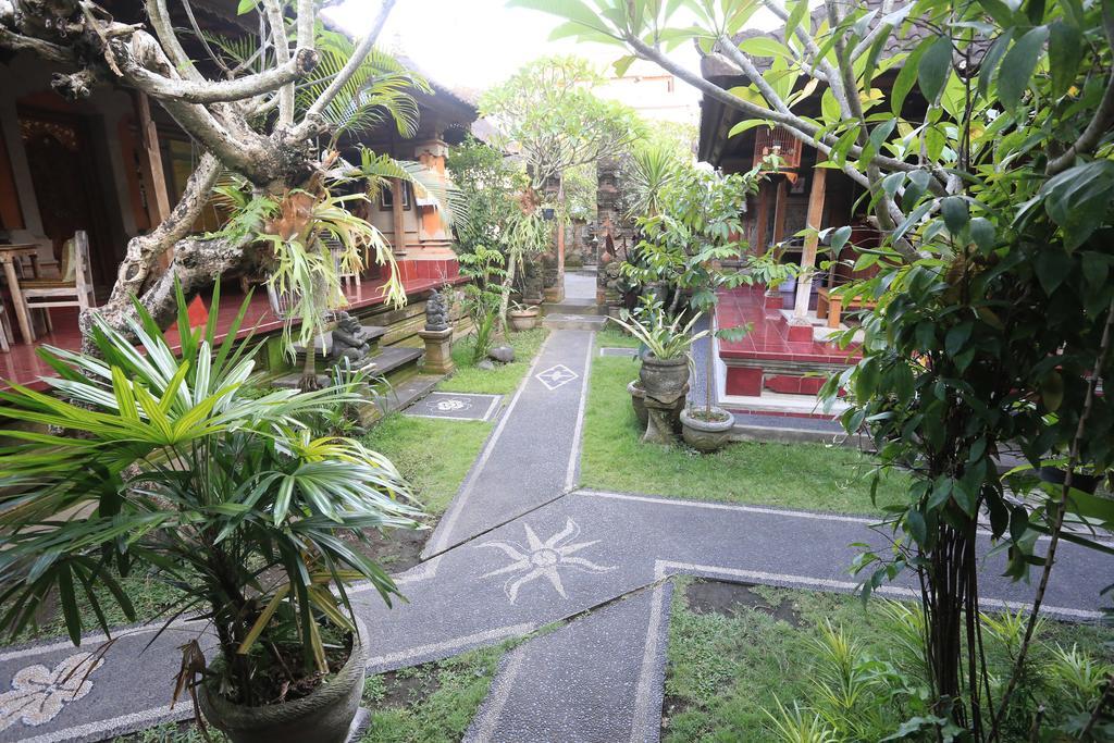 Dewa Hostel Ubud  Exterior photo